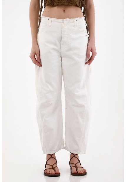 Tennis Jean Horseshoe Con Desflecado Crudo Para Mujer