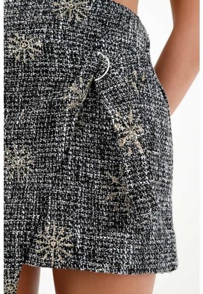 Tennis Falda Bordada Corta Para Mujer