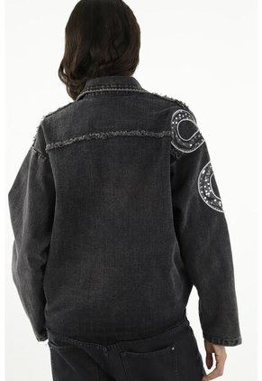 Chaqueta Negra Con Bordado  Para Mujer