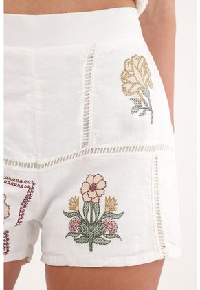 Tennis Bermuda Tradicional Corta Con Estampados Localizados Para Mujer