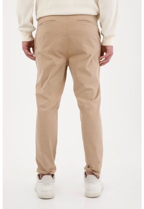 Tennis Pantalón Tipo Chino Corto Crudo Para Hombre