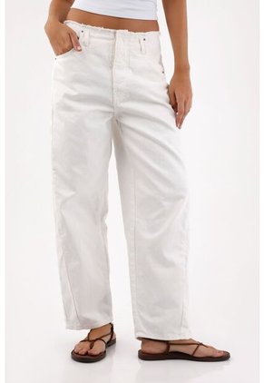 Tennis Jean Para Mujer De Algodón Blanco Corte Horse Shoe Con Cintura Lisa