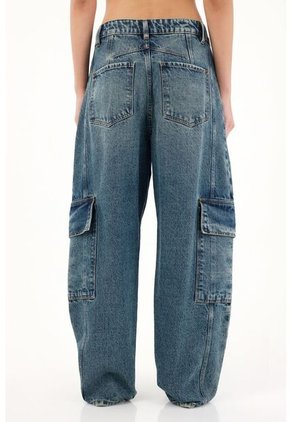 Tennis Jean Horseshoe Estilo Carpenter Con Rotos Para Mujer