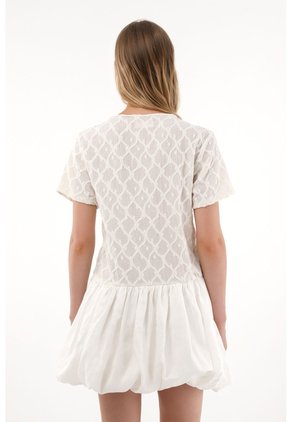 Tennis Vestido Corto Con Falda Abombachada Crudo Para Mujer