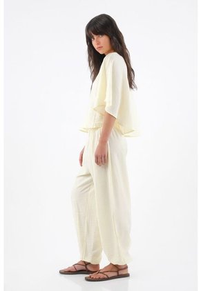 Tennis Camisa Para Mujer En Viscosa Amarillo Vainilla Fit Relajado Con Mangas Tipo Capa