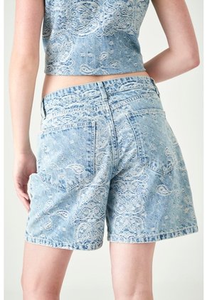 Tennis Bermuda Larga Estampada En Denim Para Mujer