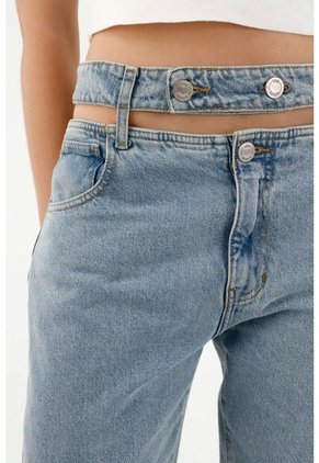 Tennis Jean Recto De Tiro Alto Con Diseño Cut Out Para Mujer