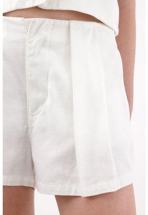 Tennis Short Tiro Alto Con Tablas Crudo Para Mujer
