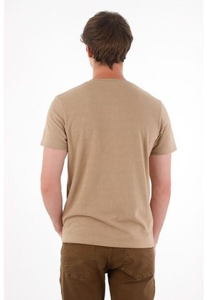 Camiseta En Tela Tejida Café Para Hombre