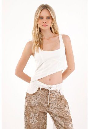 Camisa Tipo Crop Crudo Para Mujer