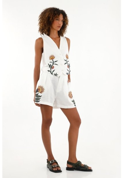 Tennis Bermuda Crudo Con Bordados Decorativos Para Mujer
