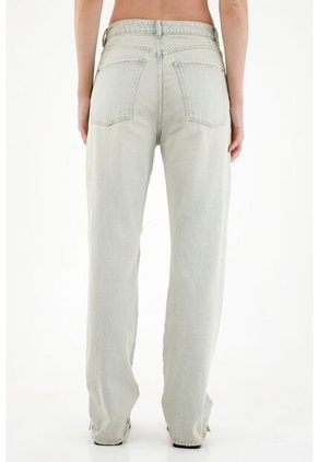 Tennis Jean Recto Tono Claro Para Mujer