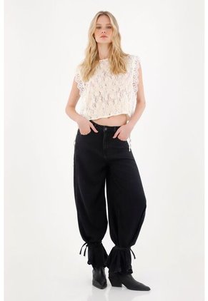 Tennis Jean Wide Leg Con Amarres En Bota Negro Para Mujer