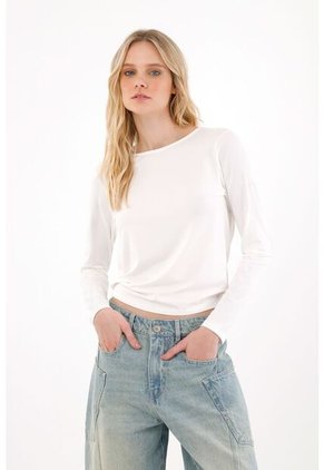 Camiseta En Tejido Liviano Con Escote En Espalda Crudo Para Mujer