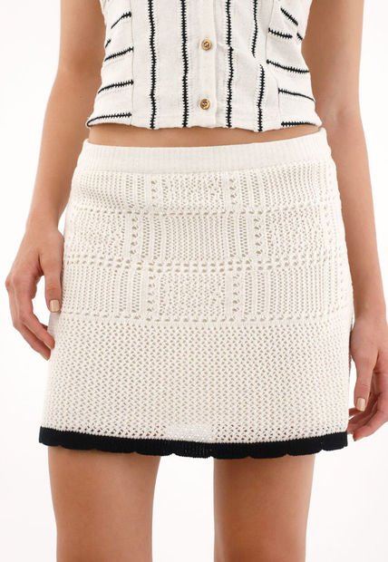 Falda Corta Con Ruedo En Contraste Para Mujer