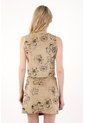 Tennis Chaleco Tipo Suede Floral Café Para Mujer de Tennis