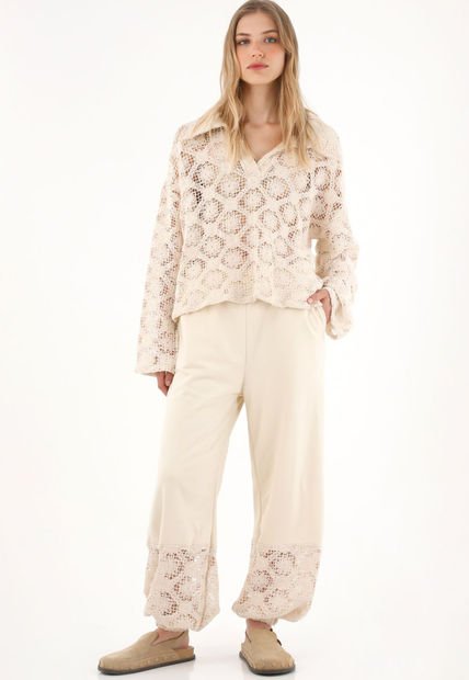 Pantalón En Burda Con Bota Enresortada Crudo Para Mujer
