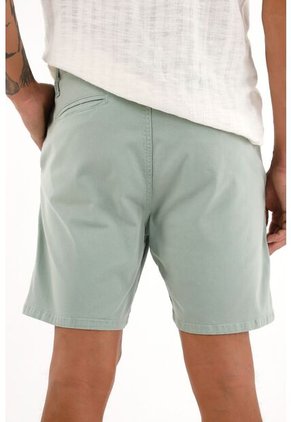Tennis Bermuda Verde Con Teñido Overdye Para Hombre