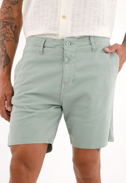 Bermuda Verde Con Teñido Overdye Para Hombre