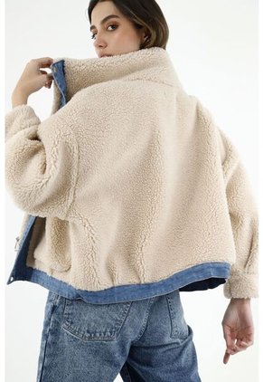 Chaqueta Tipo Ovejera Crudo Para Mujer