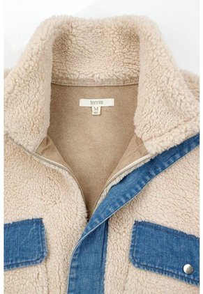 Chaqueta Tipo Ovejera Crudo Para Mujer