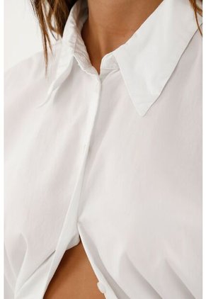 Camisa Blanca Con Manga Tipo Murciélago Para Mujer