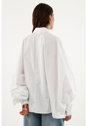 Camisa Blanca Con Manga Tipo Murciélago Para Mujer