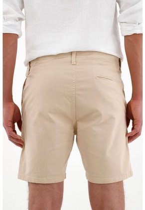 Bermuda Café Tipo Chino Para Hombre