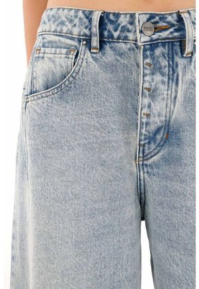 Tennis Jean Horseshoe De Tiro Bajo Azul Con Diseño Versátil Para Mujer