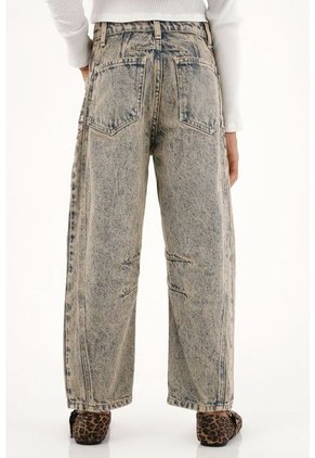 Jean Horseshoe Con Pigmento Vintage Para Niña