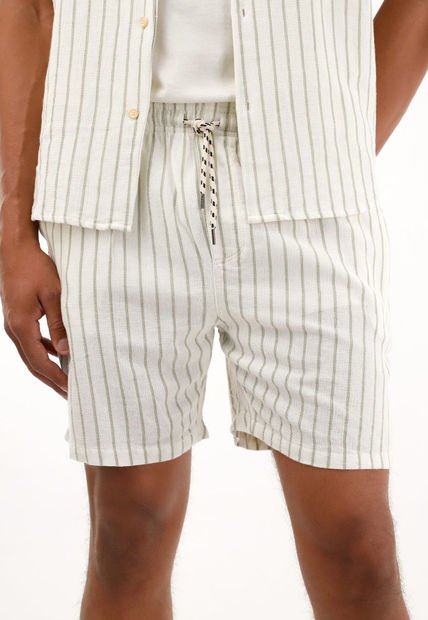 Bermuda Con Diseño A Rayas Para Hombre