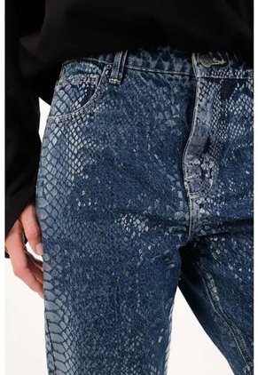 Tennis Jean Mom Tiro Bajo Con Foil Animal Print Para Mujer