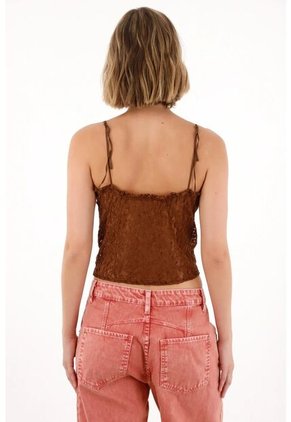 Tennis Camiseta En Tela Tipo Blonda Con Transparencia Café Para Mujer