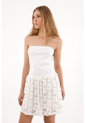 Tennis Vestido Corto Strapless Crudo Con Textura Suave Para Mujer