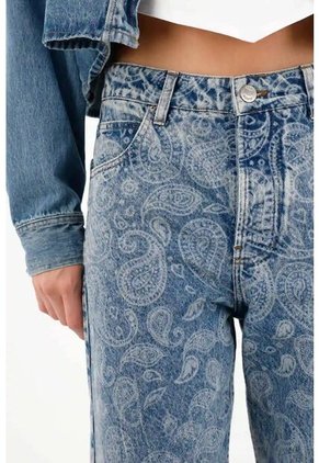 Tennis Jean Recto Con Diseño Paisley Azul Para Mujer