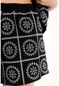 Tennis Short En Tela Bordada Tipo Ojalillo Negro Para Mujer de Tennis