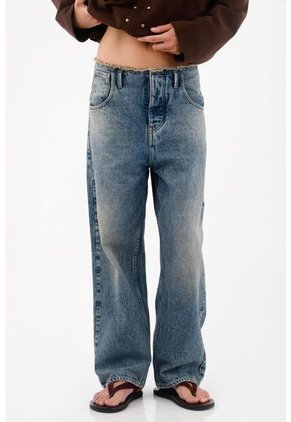 Tennis Jeans Recto En Denim Azul Medio Con Efecto Vintage Difuminado Para Mujer