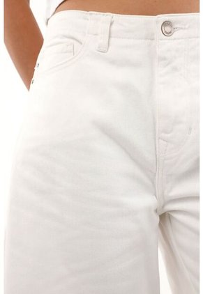 Tennis Bermuda Larga En Denim Crudo Para Mujer