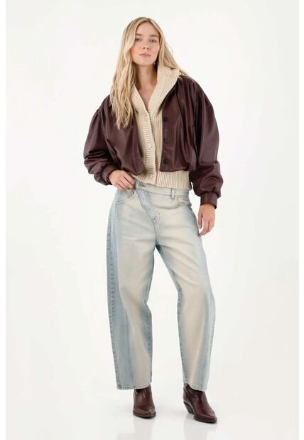 Tennis Jean Recto Con Efecto Resinado Para Mujer