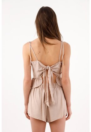 Tennis Top De Tiras Fit Relajado Con Volante Beige Arena Para Mujer