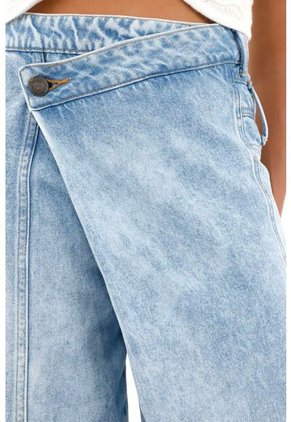 Tennis Jean Wide Leg Asimétrico De Tiro Bajo Para Mujer