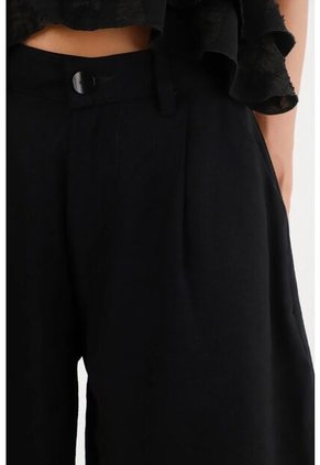 Tennis Bermuda Con Diseño De Prenses Negra Para Mujer