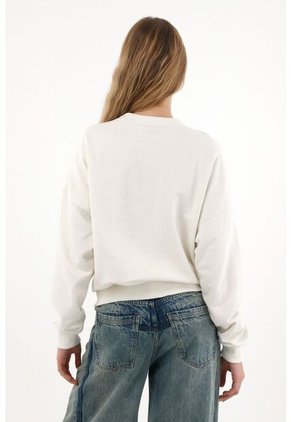 Tennis Buzo Cerrado Con Taches Decorativos Crudo Para Mujer