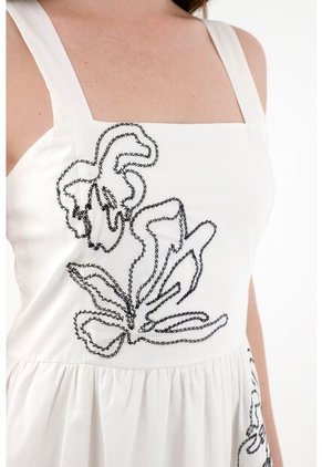 Tennis Vestido Amplio De Tiras Con Bordado Crudo Para Mujer