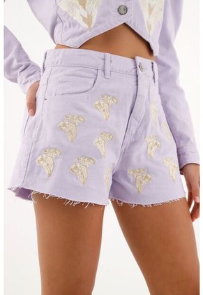 Short Morado Con Ruedo Al Corte Para Mujer