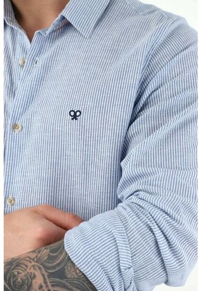 Camisa De Rayas Azul Para Hombre