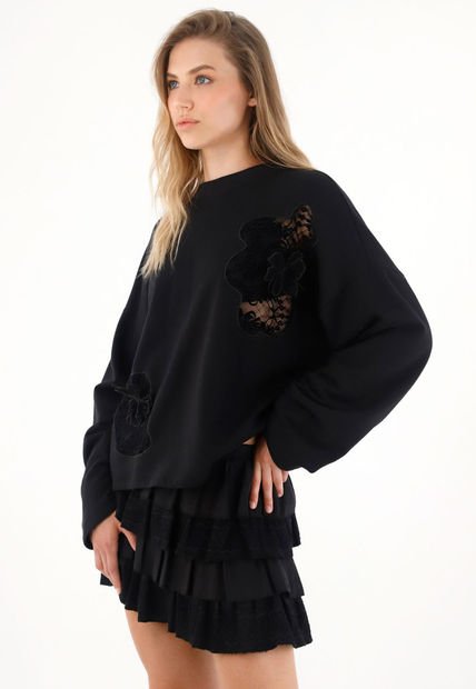 Buzo Negro Con Detalles Bordados Para Mujer