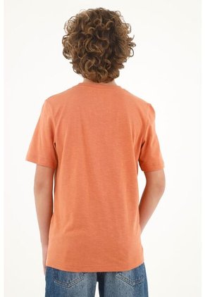 Camiseta Naranja Con Bolsillos De Parche Para Niño