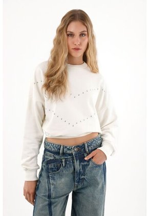 Tennis Buzo Cerrado Con Taches Decorativos Crudo Para Mujer