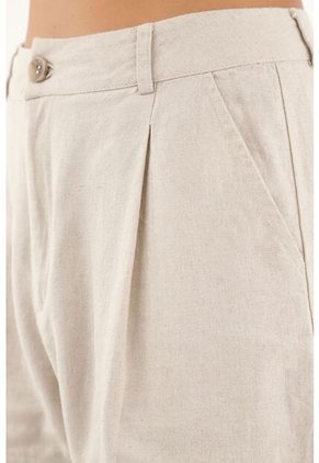 Bermuda Crudo Corta En Lino Para Mujer